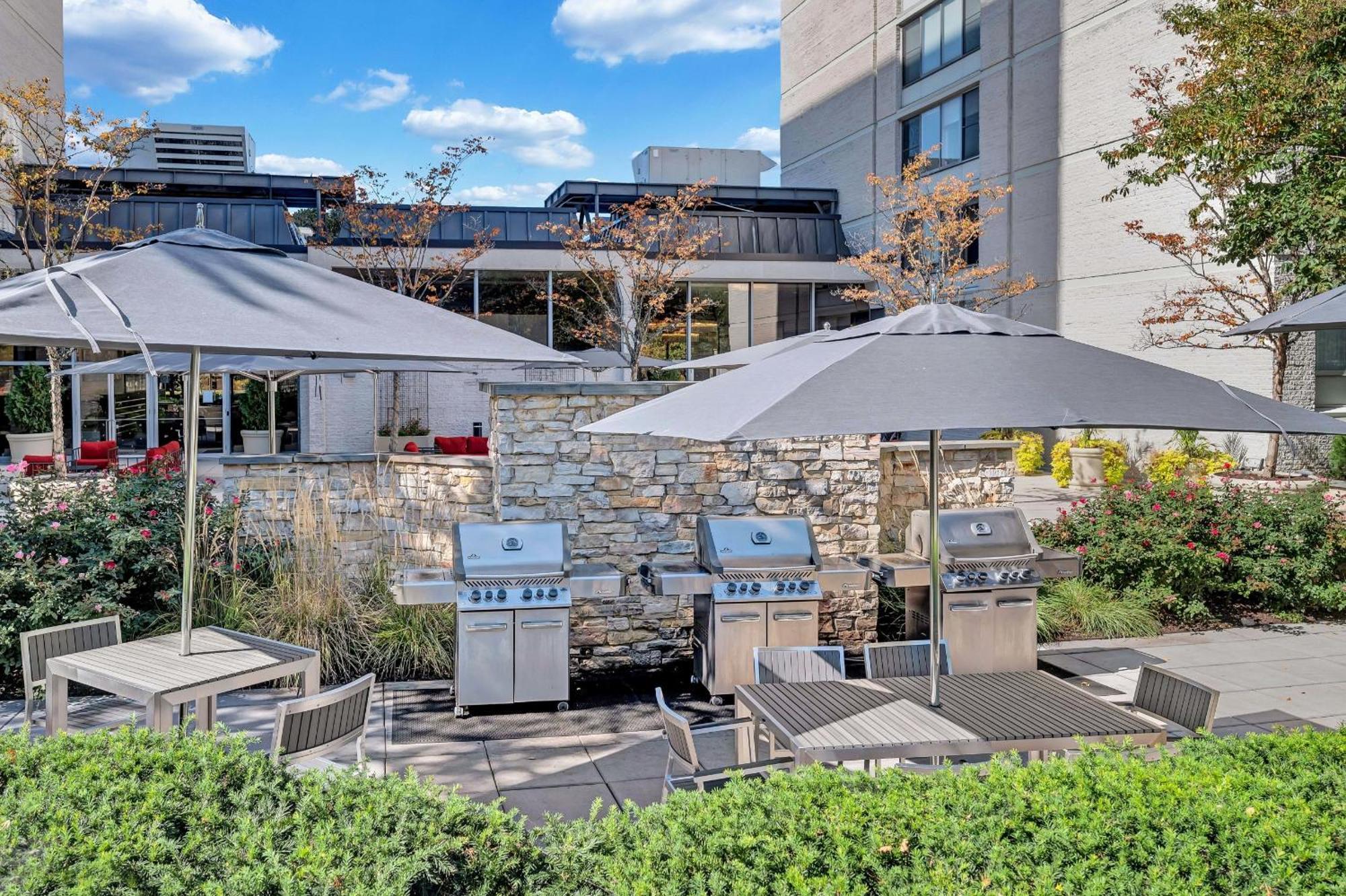 Apartment At Crystal City With Gym Arlington Extérieur photo